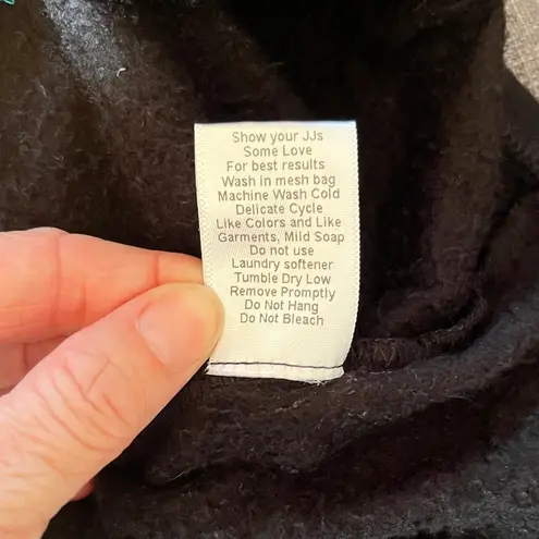 J.J. Winks Black Long Sleeve "Sweater Weather" Women's Top Size Small