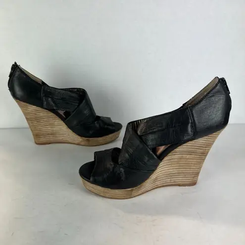 Seychelles Sandals Womens 8.5 Black Leather Wedge Stacked Heel Criss Cross