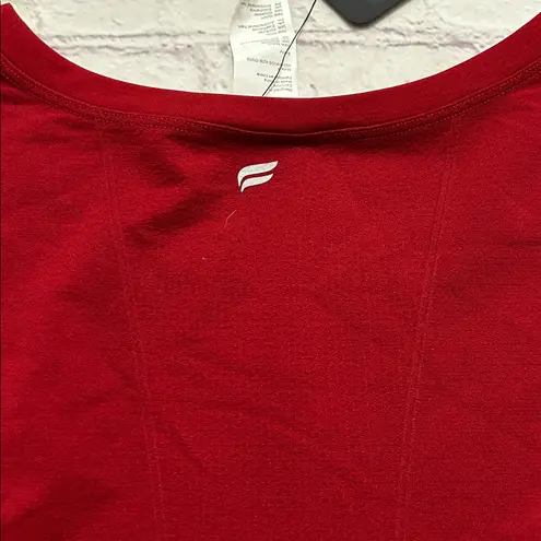 Fabletics  NWT Dark Red Feather Tech Short Sleeve Performance Tee Shirt XXL/1X