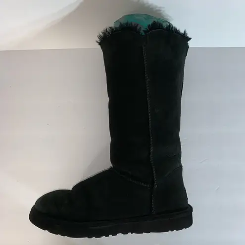 UGG Australia Black Bailey Button Triplet 1873 Sheepskin Boot Women Size 7