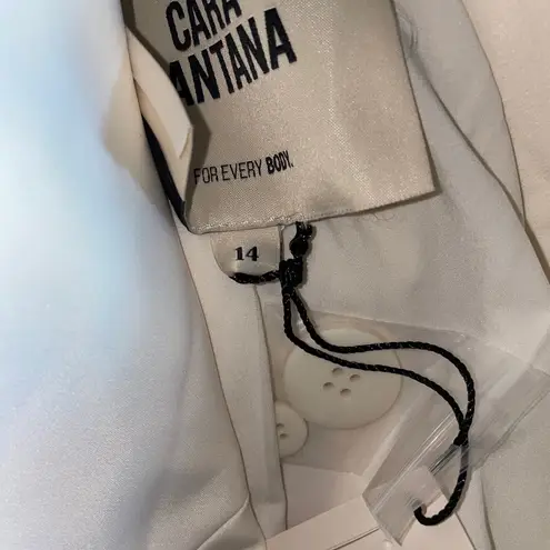 NWT JUST POWER THROUGH Vanilla Satin Blazer Size 14