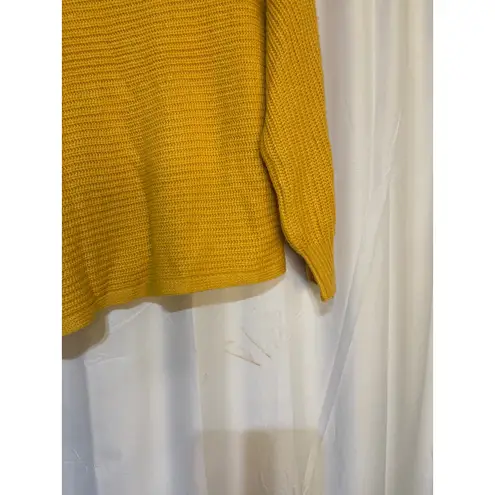 GB Medium Knit Cropped Sweater Pullover Boat Neck Long Sleeve Yellow