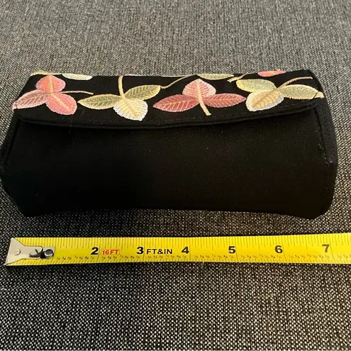 Ipa Nima Embroidered Women Party Black Clutch