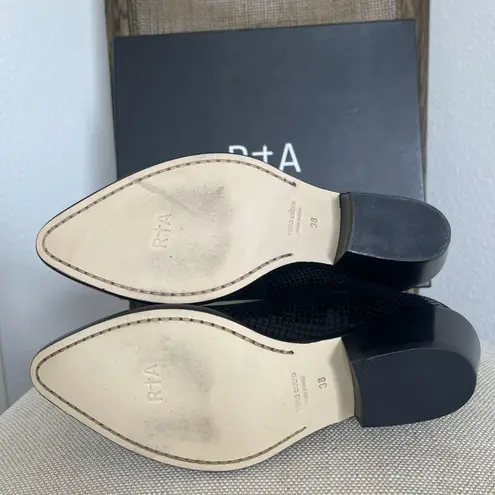 NIB RTA WOMEN SHORT COUNTRY WESTERN BLACK PATENT LEATHER BOOTS SZ 38 8