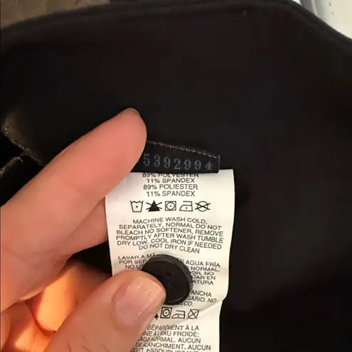 Oakley NWT Women's Black Shorts. Size 12