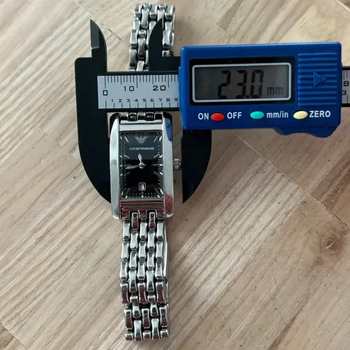 Emporio Armani Vintage Ladies Watch Solid Stainless Bracelet Case Black Dial