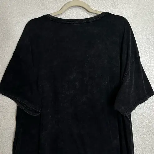 Whitney Houston Black Mineral Wash Short Sleeves Band Tee, Size XXL
