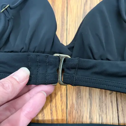 ANDIE The Valencia Bikini Top Swimsuit Black size XS NWT