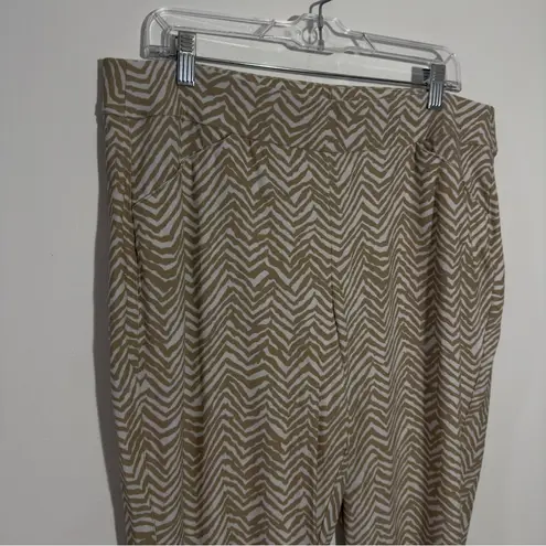  Travelers Pull On Crop Pants Tan/White‎ Zebra Pattern Size 16 Chico's 3 - Image 2