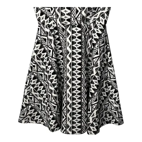 Coveted Clothing Coveted Clothing Black White Strapless Mini Dress Geometric Print Size Small