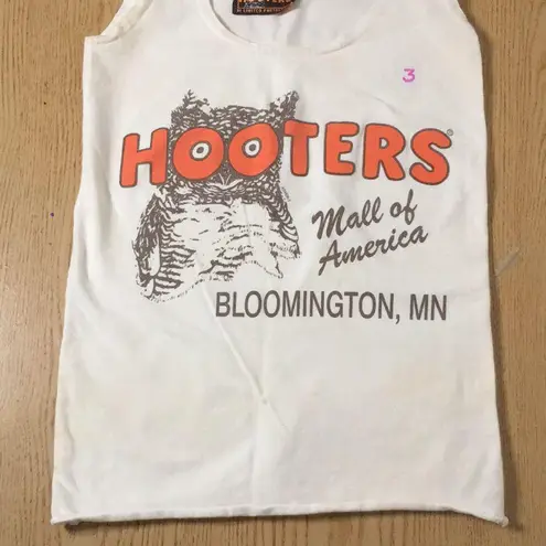 Hooters B62 #3 Girl Worn Uniform Tank From Bloomington Minnesota Size Xs