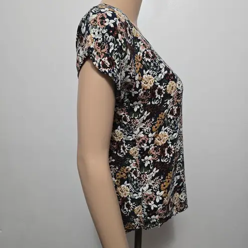 VERO MODA Black Floral Easy Short Sleeve Blouse – Size XS
