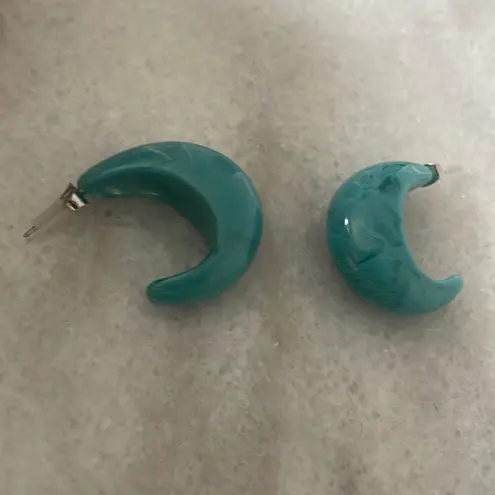 Universal Threads Universal Thread earrings Teal Green stud jewelry New