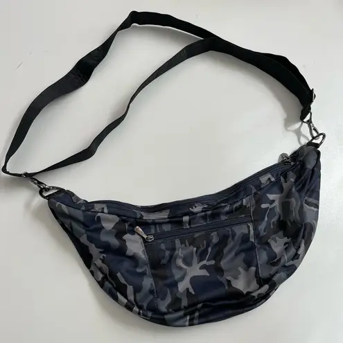 Lug Purse Boomerang Bag Crossbody Sling Pockets Adjustable Camo Grey Black Blue Gray