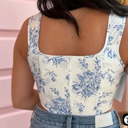 Selfie corset in bed and breakfast duchess Blue