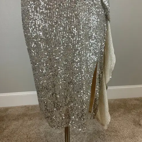 Aidan Mattox Sequined One Shoulder Ruffled Sheath Cocktail Dress Silver Size 12
