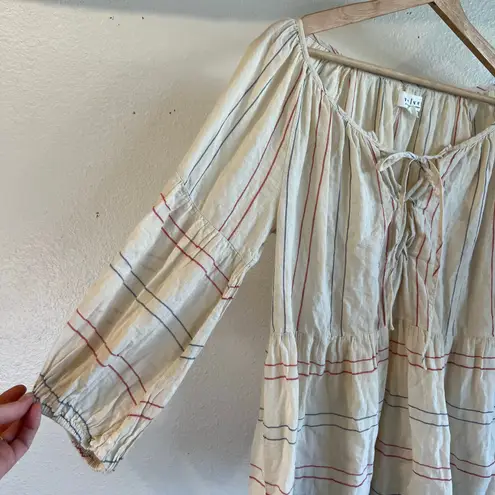 Velvet by Graham & Spencer Cream Cotton USA Melodia Blouse Size Small Red