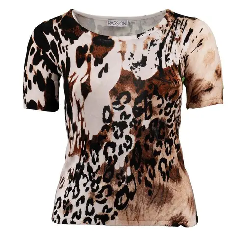 Women Cheetah Print Sweater Set Sz. Med NWOT Passioni Brand 2 in one Sweater Set Brown