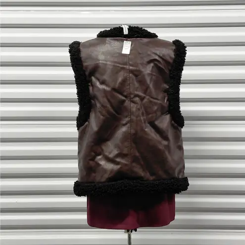We Wore What Womens Reversible Vegan Leather Sherpa Vest Jacket Size Medium NWT