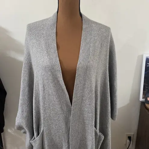 Aritzia  Golden by TNA Roohan grey alpaca wool blend sweater poncho size XXS / XS
