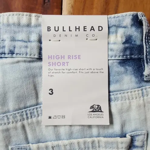 Bullhead Denim High Rise lightwash distress Shorts Size undefined