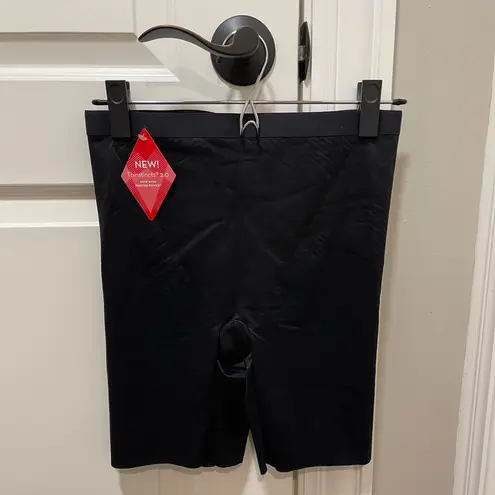 Spanx  Thinstincts 2.0 High-Waisted Mid-Thigh Short in Black Medium