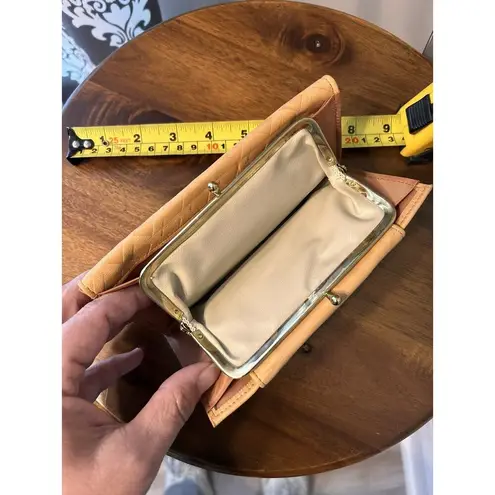 Vintage Princess Gardner Wallet Top Grain Lambskin Light Tan Very Good Condition