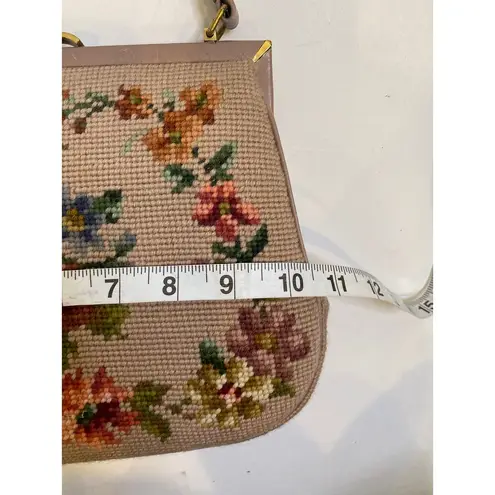 Vintage Floral Tapestry Needlepoint Purse Handbag Granny w/ Small Mirror EUC Tan