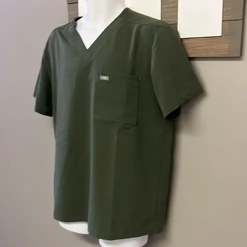 FIGS  Technical Collection Olive Short Sleeve V-Neck Medical Scrub Shirt- Large