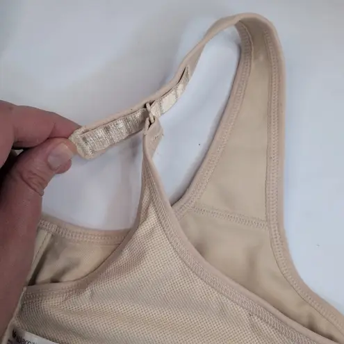 Wacoal Simone Sport Underwire Bra 855170 40DD Beige Adjustable Converts Comfort