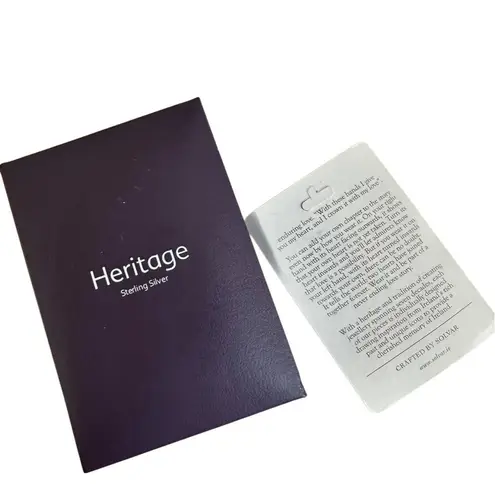 Solvar Heritage Sterling Silver Marcasite & Green Crystal Claddagh Necklace