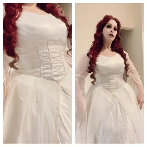 Christine Renaissance wedding dress Size 6