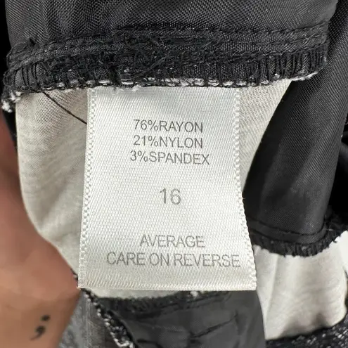 7th Avenue Design Studio New York & Company Black Plaid Dress Pants Size 16