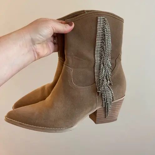 Oasis Society The Rowan Rhinestone Fringe Cowboy Boot Size 9 Tan