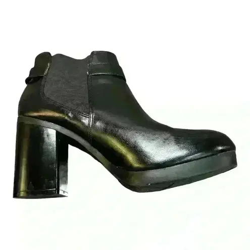 Christian Siriano black chunky block heel gold strap ankle boot size 10