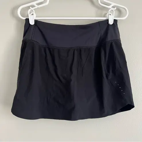 Athleta  Women’s Black Run With It Skort Size Small