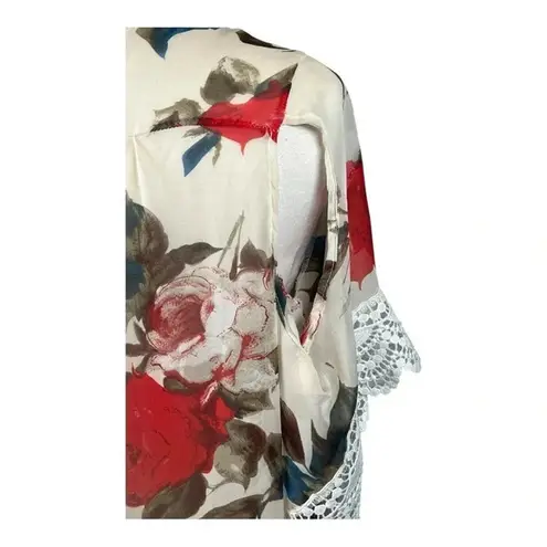 FLORAL AND LACE KIMONO CARDIGAN SHORT SLEEVE FLOWY FEMININE WOMEN'S SIZE SMALL Red