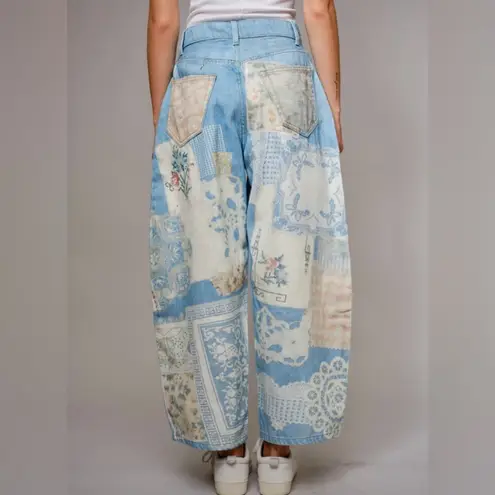 Boutique patchwork Illusions Printed barrel Jeans Size large nwt! Blue