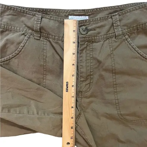 Columbia  Womens Size 10 Tan Khaki Hiking Outdoor Shorts Gorpcore Granola Girl