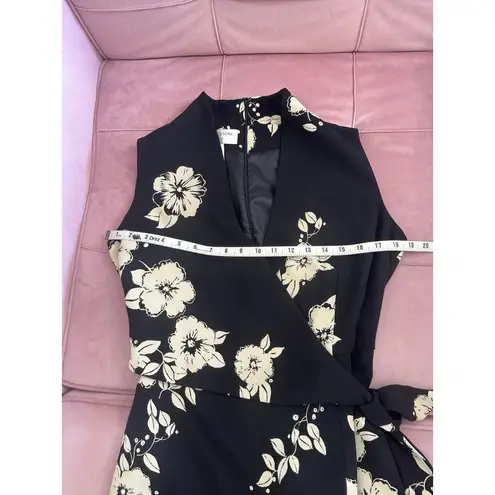 Jones Wear Women's Dress Sleeveless Black & Ivory Partial Wrap Dress Size 6