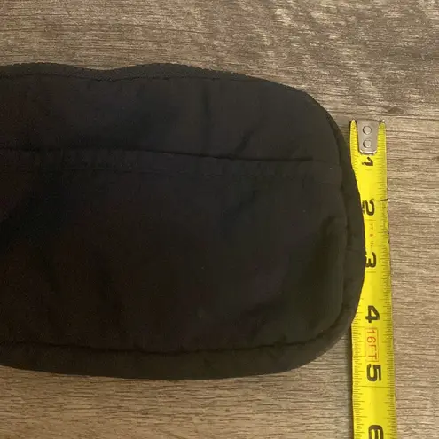 B&G black belt bag waist pack
