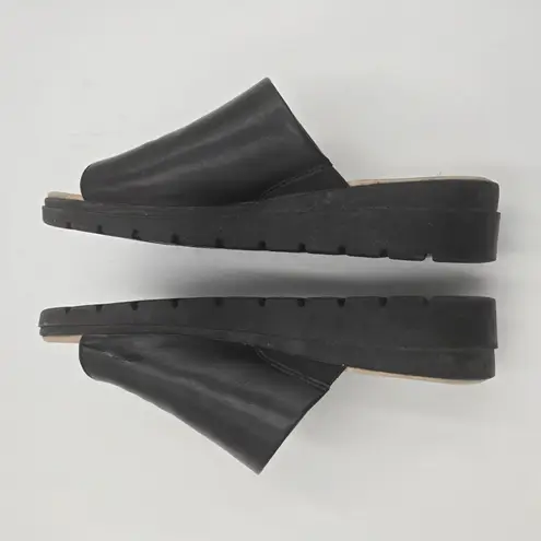 Baretraps Ravin Thong Sandals Womens Size 7.5 M Black Slide Faux Leather Robbie