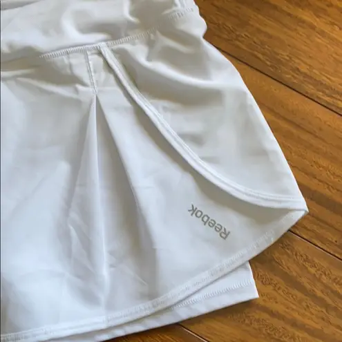 Reebok White tennis skirt