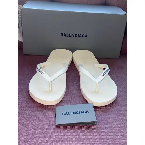 Balenciaga Thong Sandal in White & Black 38 With Box Womens Flip Flops
