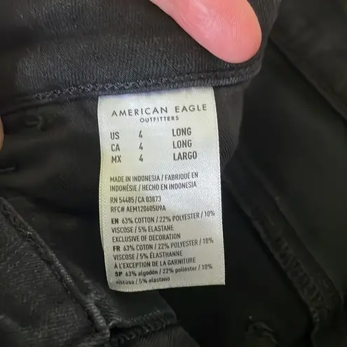 American Eagle  Distressed Dream Jean Shorts Size 4 Black