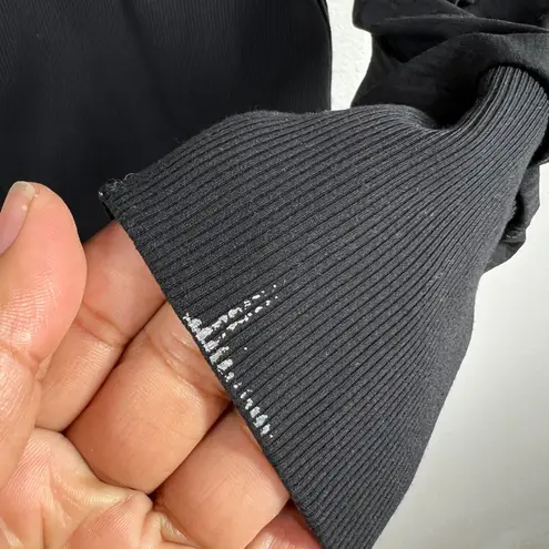 LULULEMON Dance Studio Reversible Hooded Womens 8 Athletic Jacket Black