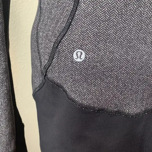 Lululemon Daily Practice Jacket Heathered Herringbone Black Gray Full Zip Sz 8