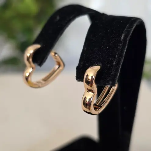 Gold Filled Huggie Heart Hoop Earring