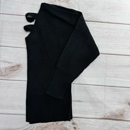 Black V Neck Strappy Back Sweater by Madison + Hudson Size Large NEW