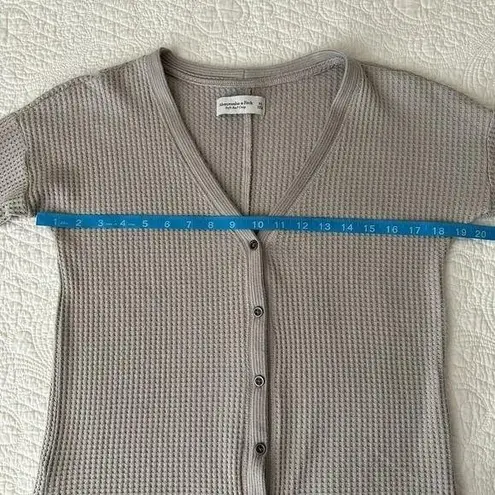 Abercrombie & Fitch  A&F Cozy Waffle Button-Up Top Henley XS - Image 4